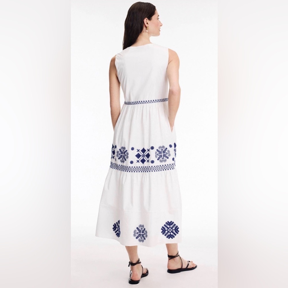 Area Stars Embroidered White and Blue Maxi Dress - Picture 4 of 5